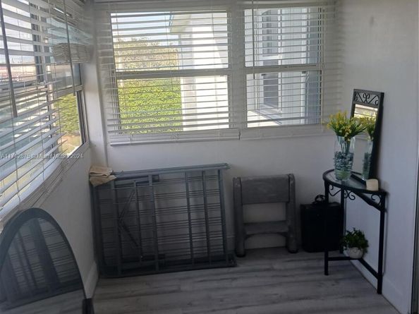1115 Lake Ter 206, Boynton Beach FL 33426