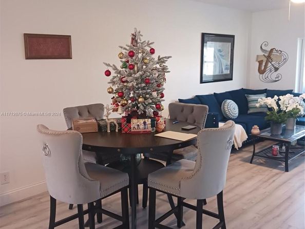1115 Lake Ter 206, Boynton Beach FL 33426