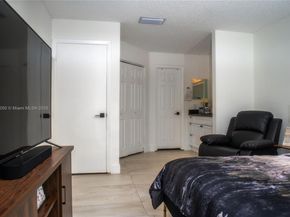 14610 Ashland Pl, Davie FL 33325