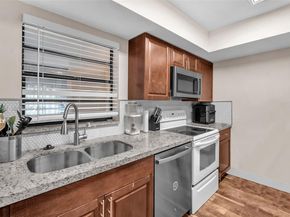 3432 NW 86th Way 105D, Sunrise FL 33351