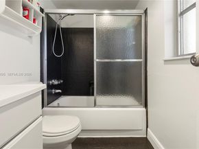 3 Abbey Ln 101, Delray Beach FL 33446