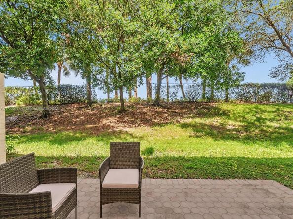 4331 SW 124th Way, Miramar FL 33027