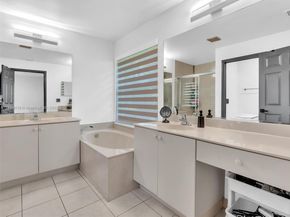4331 SW 124th Way, Miramar FL 33027