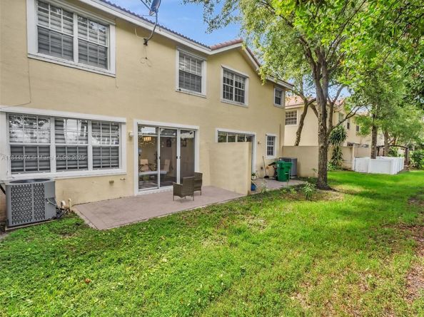4331 SW 124th Way, Miramar FL 33027
