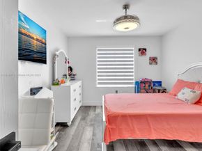 4331 SW 124th Way, Miramar FL 33027