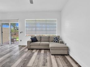 4331 SW 124th Way, Miramar FL 33027