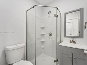 2227 Cody St, Hollywood FL 33020