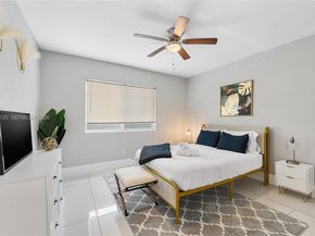 2227 Cody St, Hollywood FL 33020