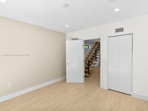 1134 71st St, Miami Beach FL 33141