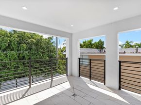 1134 71st St, Miami Beach FL 33141