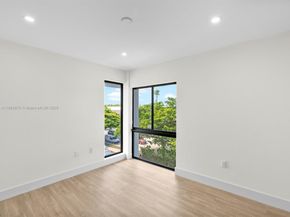 1134 71st St, Miami Beach FL 33141