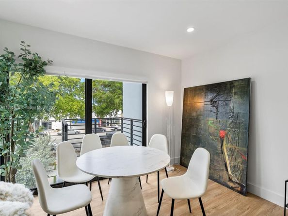 1134 71st St, Miami Beach FL 33141