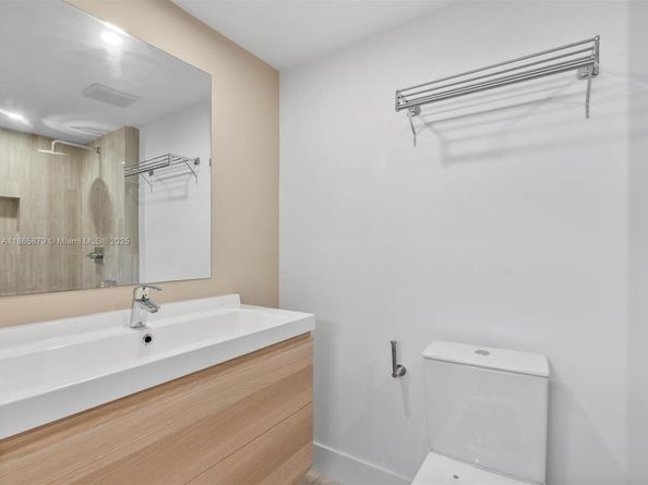 1134 71st St, Miami Beach FL 33141