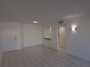 8050 NW 8th St 1307, Miami FL 33126