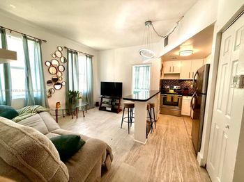 1342 Drexel Ave