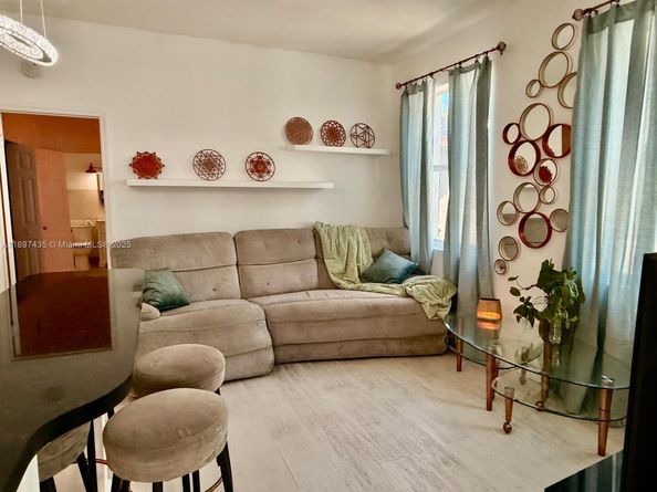 1342 Drexel Ave 206, Miami Beach FL 33139