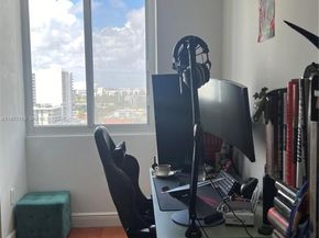 850 N Miami Ave W1808, Miami FL 33136