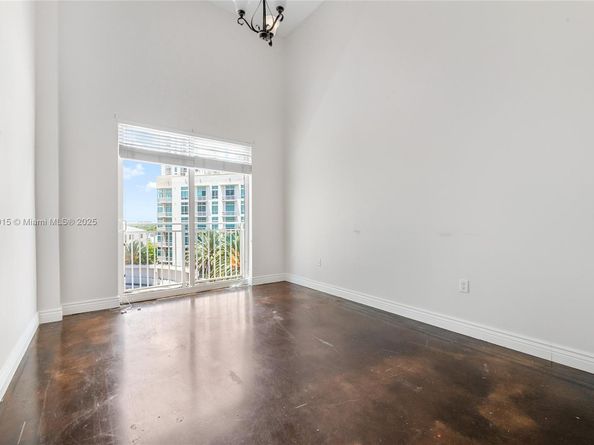 Undisclosed Address #A11860915, Miami FL 33156