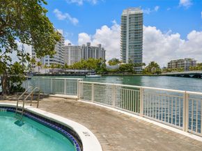 1670 Lincoln Ct 2B, Miami Beach FL 33139