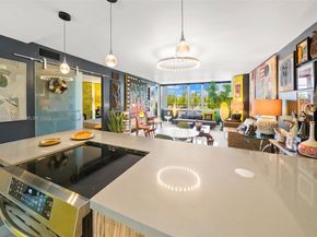 1670 Lincoln Ct 2B, Miami Beach FL 33139
