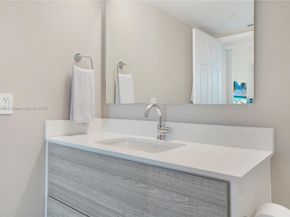 1155 Brickell Bay Dr 704, Miami FL 33131