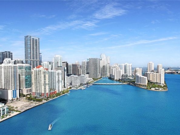 1155 Brickell Bay Dr 704, Miami FL 33131