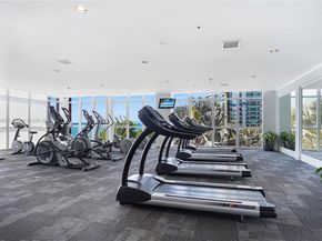 1155 Brickell Bay Dr 704, Miami FL 33131