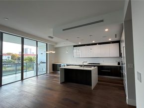 3250 NE 188th St 204, Aventura FL 33180