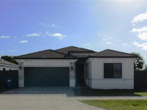 16825 SW 109th Pl, Miami FL 33157