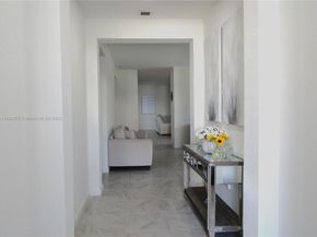 16825 SW 109th Pl, Miami FL 33157