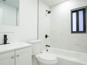 769 NW 118th St, Miami FL 33168