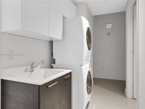 3300 NE 188 St. 611, Aventura FL 33180