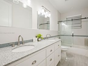 457 Lafayette Dr, Miami Springs FL 33166