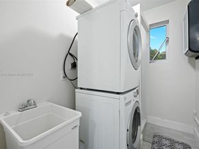 457 Lafayette Dr, Miami Springs FL 33166