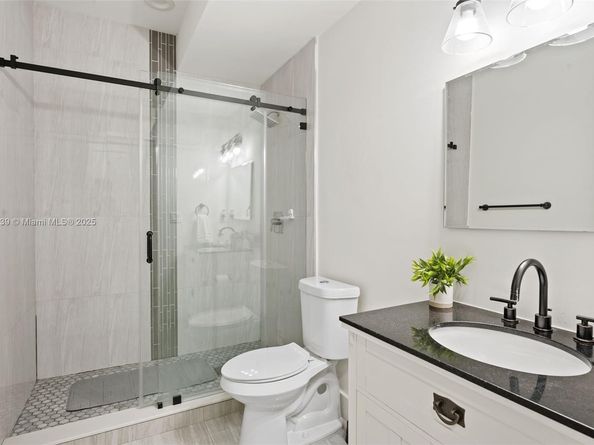 457 Lafayette Dr, Miami Springs FL 33166