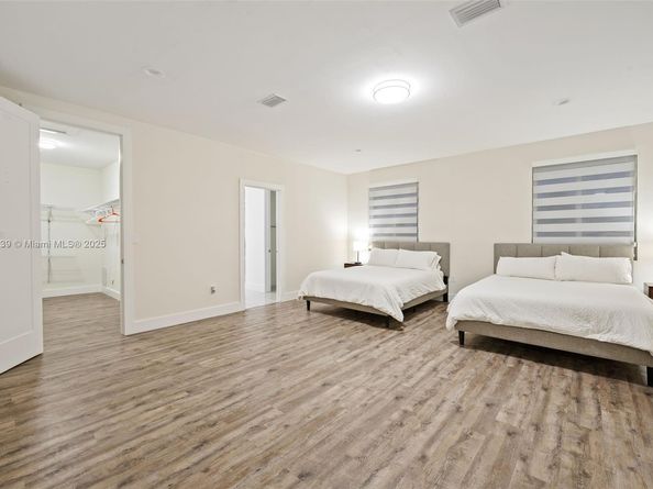 457 Lafayette Dr, Miami Springs FL 33166