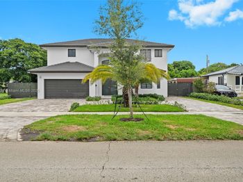 457 Lafayette Dr