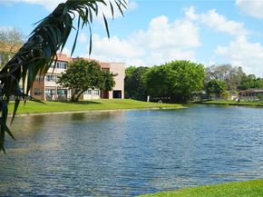 9900 Sunrise Lakes Blvd 107, Sunrise FL 33322