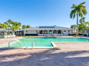 18370 Mediterranean Blvd 125, Hialeah FL 33015