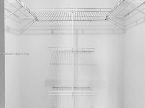 18370 Mediterranean Blvd 125, Hialeah FL 33015