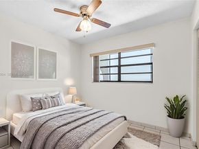 18370 Mediterranean Blvd 125, Hialeah FL 33015