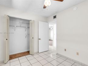 18370 Mediterranean Blvd 125, Hialeah FL 33015