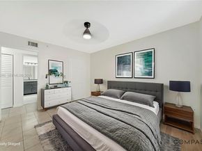 2620 S University Dr 109, Davie FL 33328