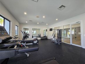 2620 S University Dr 109, Davie FL 33328