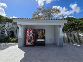 2620 S University Dr 109, Davie FL 33328