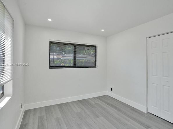 1628 NE 7th Ave, Fort Lauderdale FL 33305