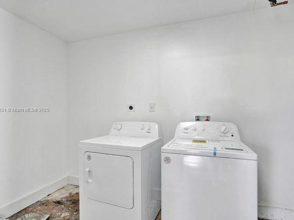 1628 NE 7th Ave, Fort Lauderdale FL 33305