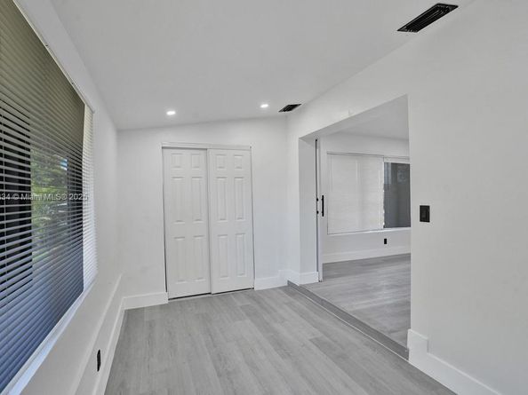 1628 NE 7th Ave, Fort Lauderdale FL 33305