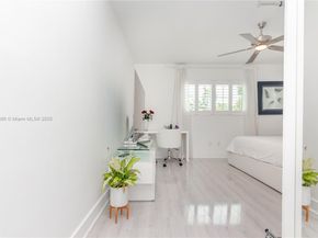 7549 Adventure Ave, North Bay Village FL 33141