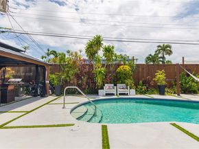 7549 Adventure Ave, North Bay Village FL 33141